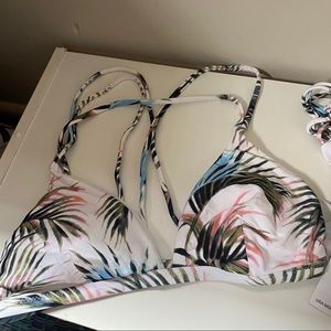 BNWT O’NEIL PALM BIKINI SET